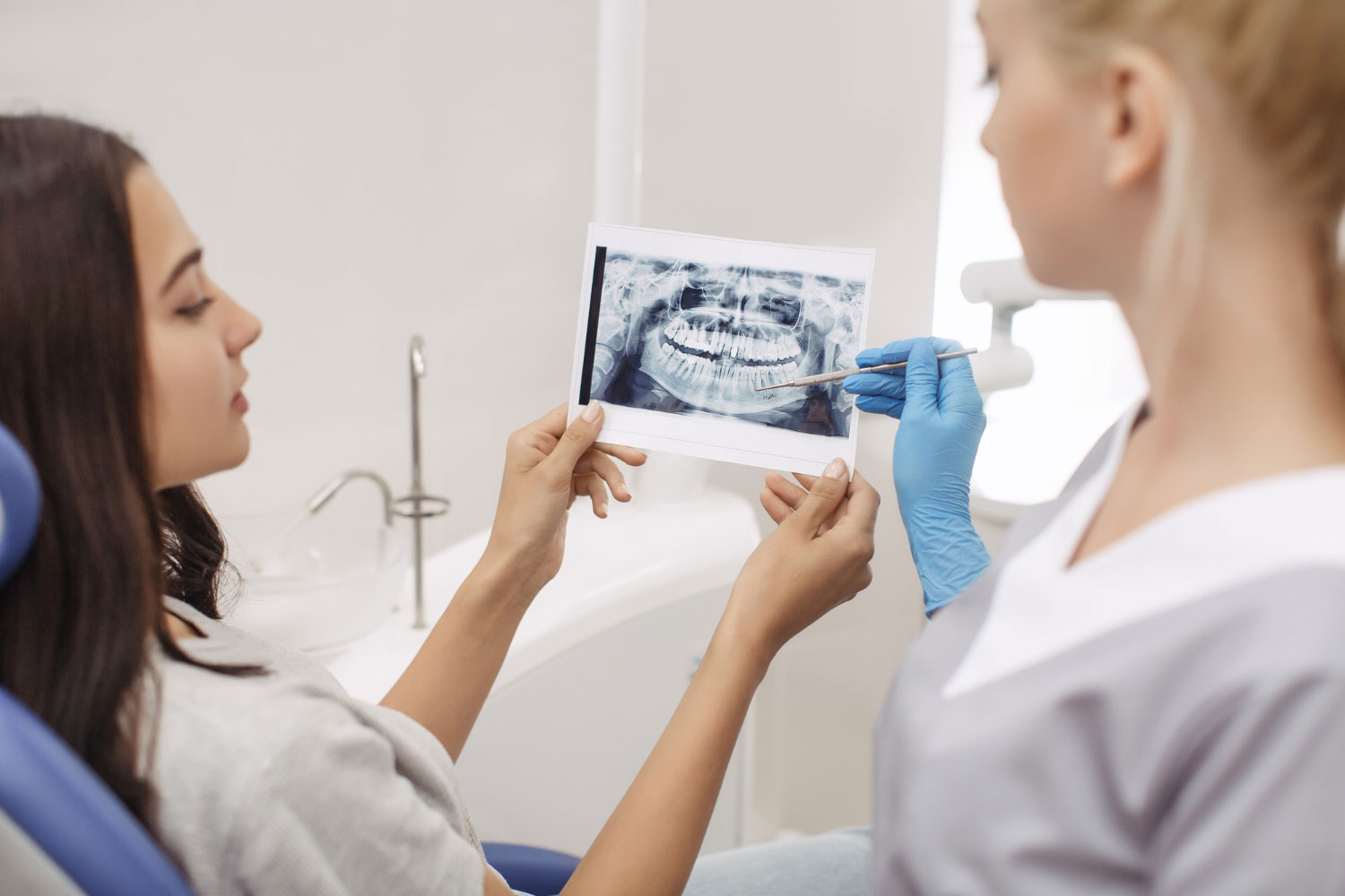 dente devitalizzato che fa male